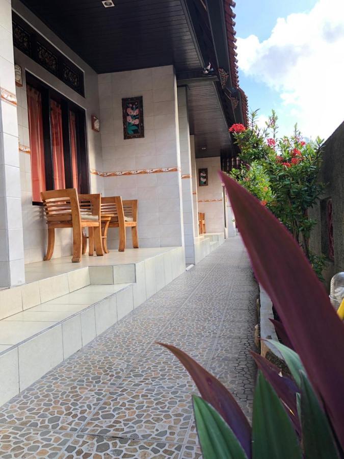 Kerti Beach Bungalow And Restaurant Padangbai  Εξωτερικό φωτογραφία