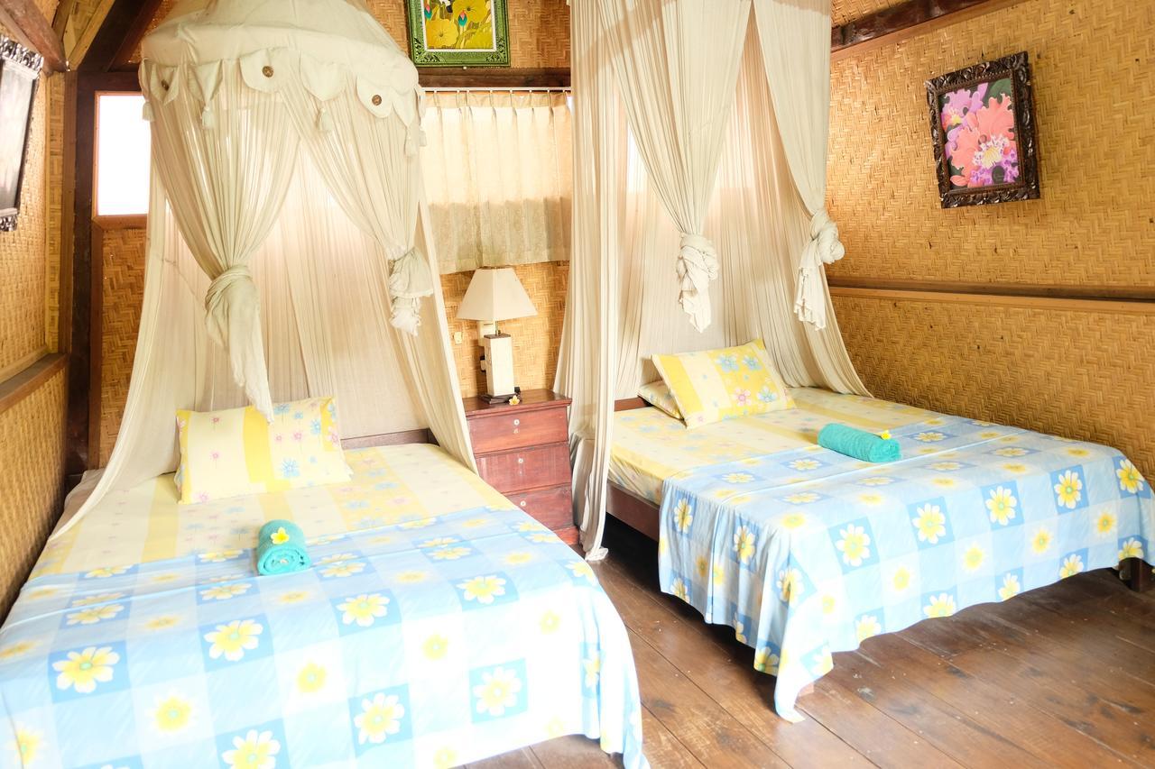 Kerti Beach Bungalow And Restaurant Padangbai  Εξωτερικό φωτογραφία