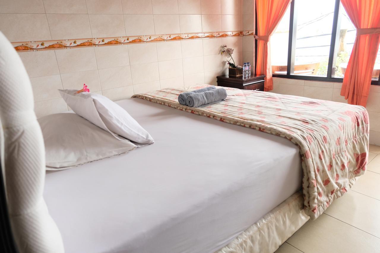 Kerti Beach Bungalow And Restaurant Padangbai  Εξωτερικό φωτογραφία